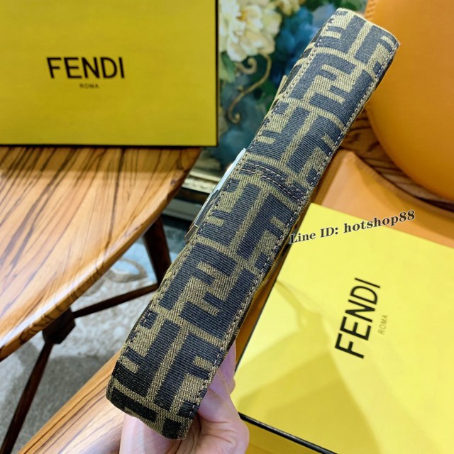 FENDI专柜精品包包 F1288 芬迪Baguette法棍包 Fendi手提肩背女包 fdzg2405